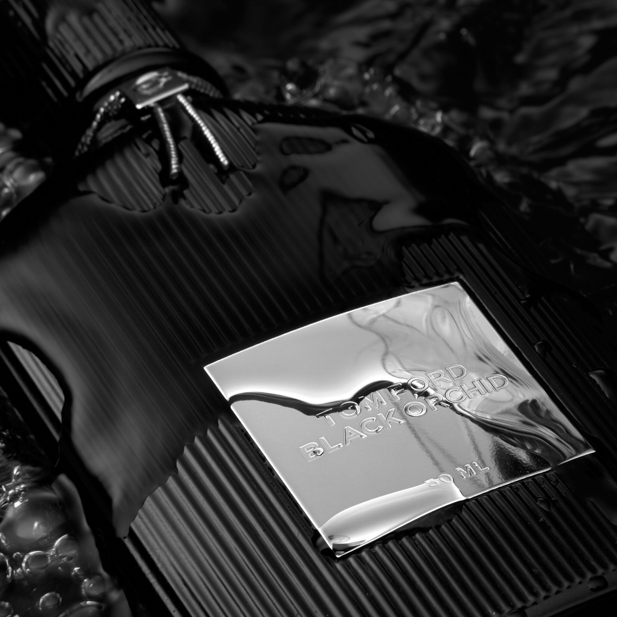 TOM FORD